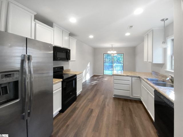 190 Tiara Ridge Lane, Duncan, SC 29334