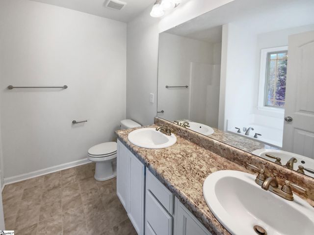 190 Tiara Ridge Lane, Duncan, SC 29334