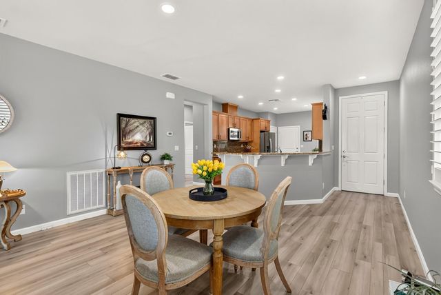 9935 Kennet Way, Elk Grove, CA 95757