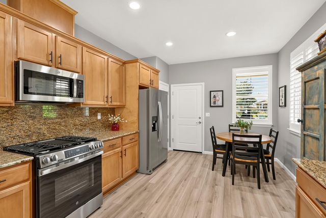 9935 Kennet Way, Elk Grove, CA 95757
