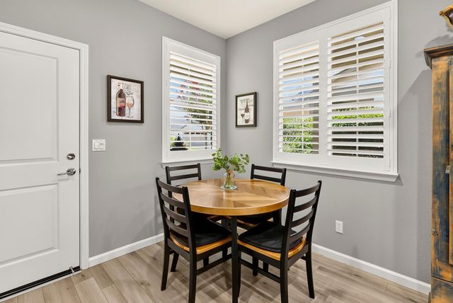 9935 Kennet Way, Elk Grove, CA 95757