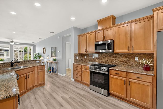 9935 Kennet Way, Elk Grove, CA 95757