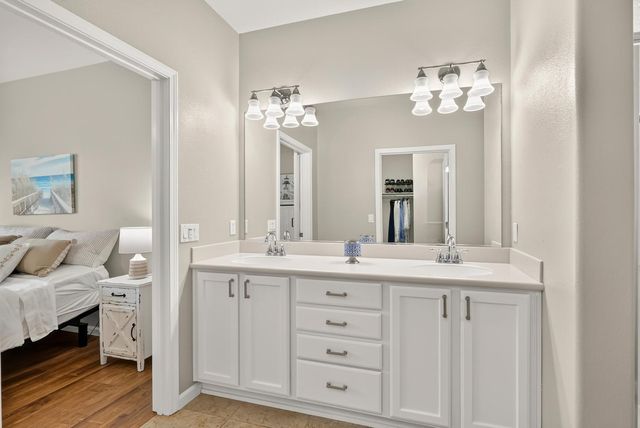 9935 Kennet Way, Elk Grove, CA 95757