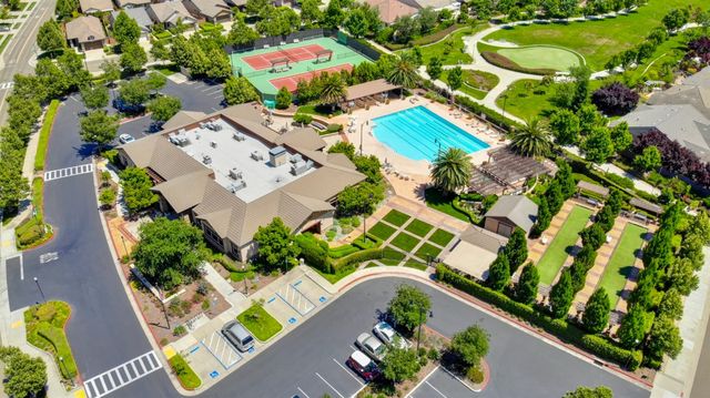 9935 Kennet Way, Elk Grove, CA 95757