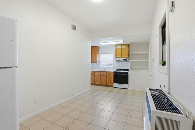 603 Madison Street, Oakland, CA 94607