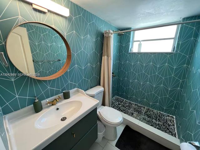 713 Collins Avenue 39, Miami Beach, FL 33139