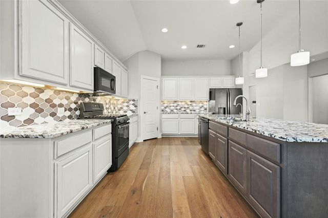 20420 Crested Caracara LN, Pflugerville, TX 78660