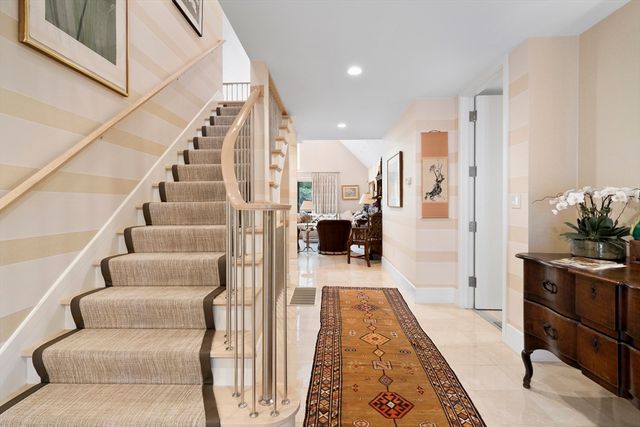 207 Nahanton Street 207, Newton, MA 02459