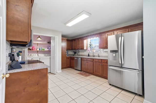 122 Lyndsey Drive, Chatsworth, GA 30705