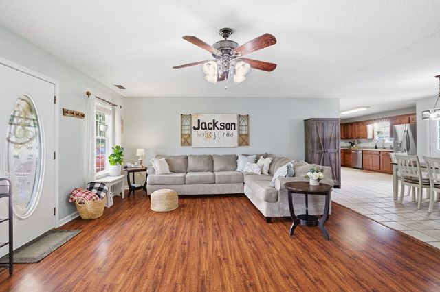 122 Lyndsey Drive, Chatsworth, GA 30705