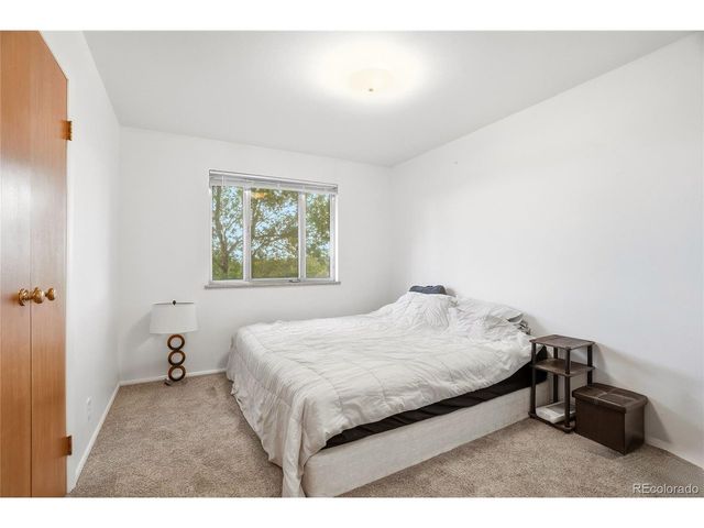 832 Fox Hill Ct, Boulder, CO 80303