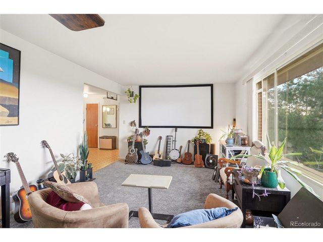 832 Fox Hill Ct, Boulder, CO 80303