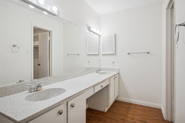 5981 Arapaho Road 206, Dallas, TX 75248