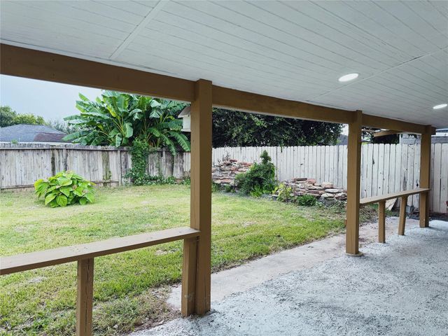 12931 Becklin Lane, Houston, TX 77099