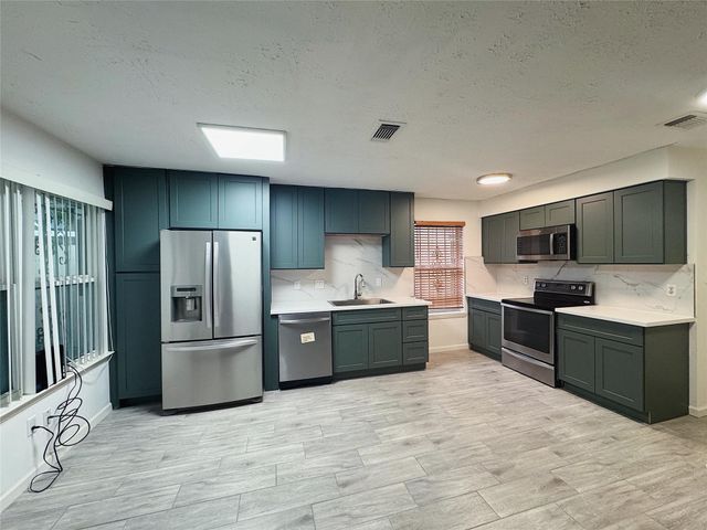 12931 Becklin Lane, Houston, TX 77099