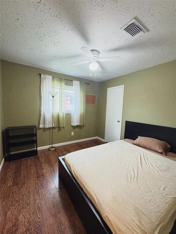 12931 Becklin Lane, Houston, TX 77099
