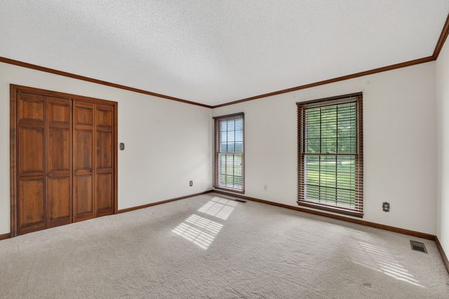 805 Boonshill Petersburg Rd, Petersburg, TN 37144