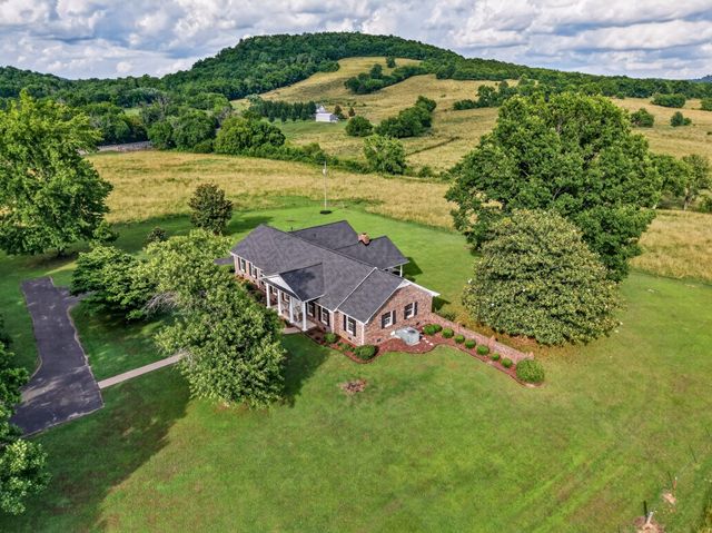805 Boonshill Petersburg Rd, Petersburg, TN 37144