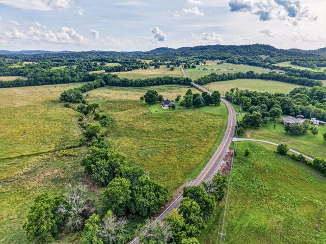 805 Boonshill Petersburg Rd, Petersburg, TN 37144