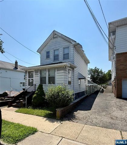 76 Hamilton Avenue, Lodi, NJ 07644