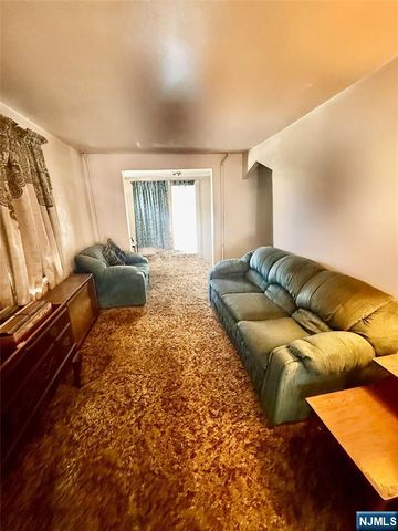 76 Hamilton Avenue, Lodi, NJ 07644