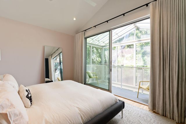 706 Oakley Street, Houston, TX 77006