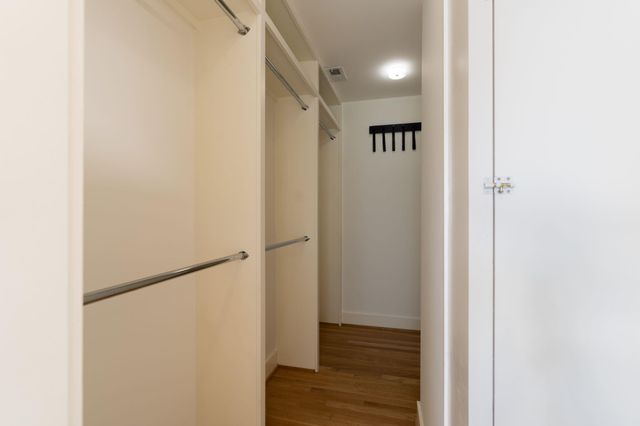 706 Oakley Street, Houston, TX 77006