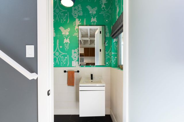 706 Oakley Street, Houston, TX 77006