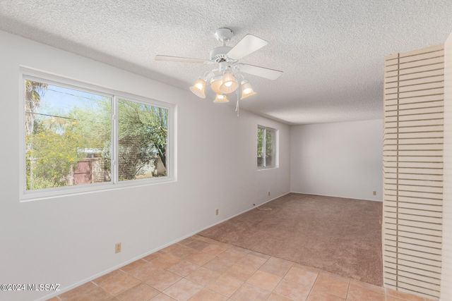 5255 E Baker Street, Tucson, AZ 85711