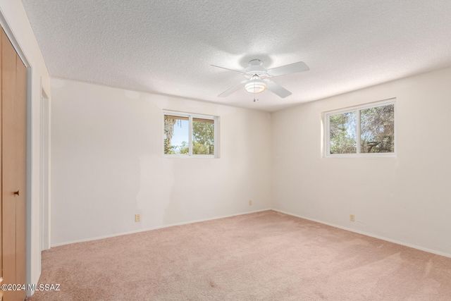 5255 E Baker Street, Tucson, AZ 85711