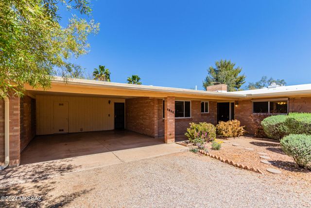 5255 E Baker Street, Tucson, AZ 85711
