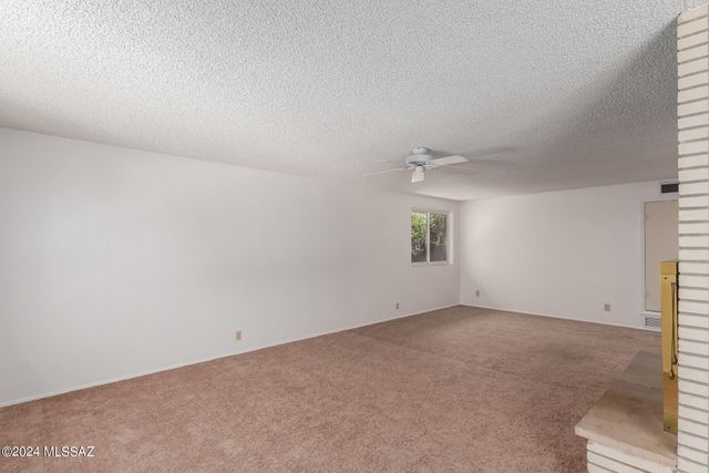 5255 E Baker Street, Tucson, AZ 85711