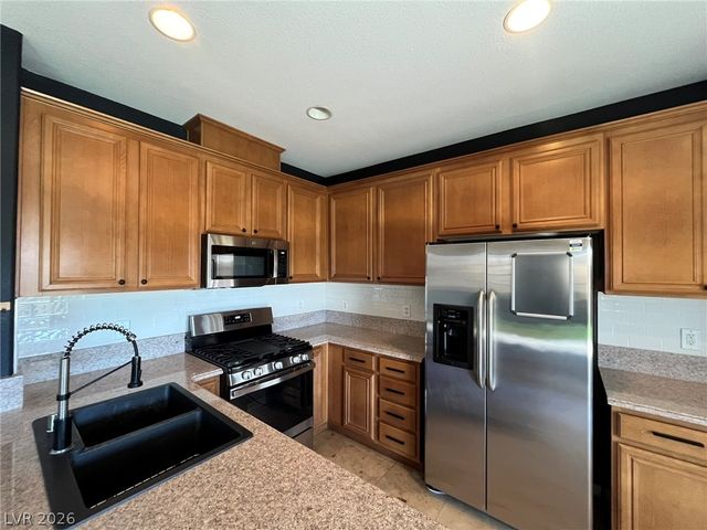 8397 Lower Trailhead Avenue, Las Vegas, NV 89113
