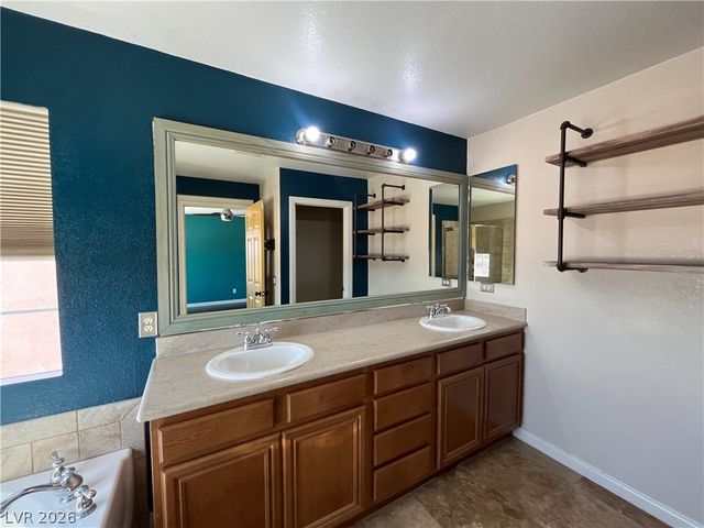 8397 Lower Trailhead Avenue, Las Vegas, NV 89113
