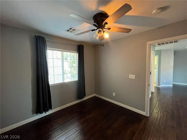 8397 Lower Trailhead Avenue, Las Vegas, NV 89113