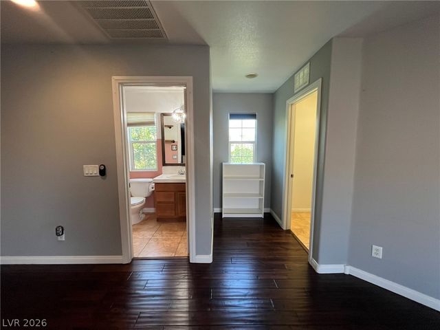 8397 Lower Trailhead Avenue, Las Vegas, NV 89113