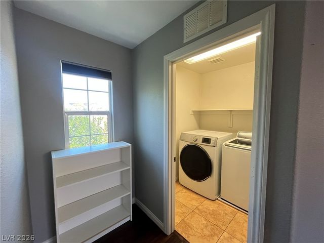 8397 Lower Trailhead Avenue, Las Vegas, NV 89113