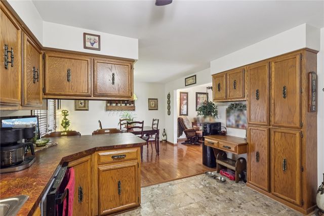 2935 Glenda Dr., Scott Twp, PA 16101