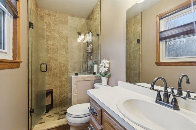 2935 Glenda Dr., Scott Twp, PA 16101