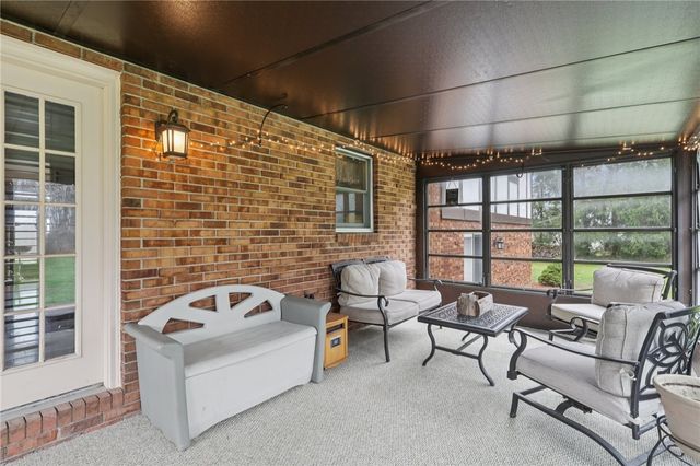 2935 Glenda Dr., Scott Twp, PA 16101