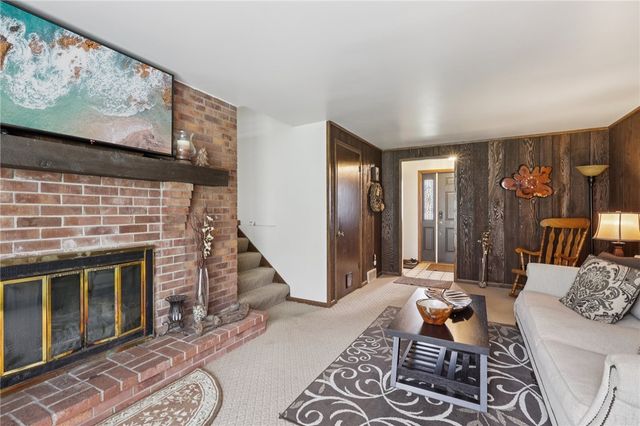 2935 Glenda Dr., Scott Twp, PA 16101