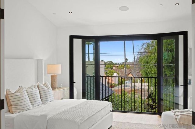 442 Westbourne St, La Jolla, CA 92037