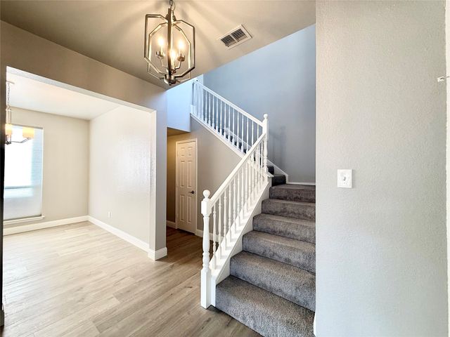 4916 Lodgepole Lane, Fort Worth, TX 76137