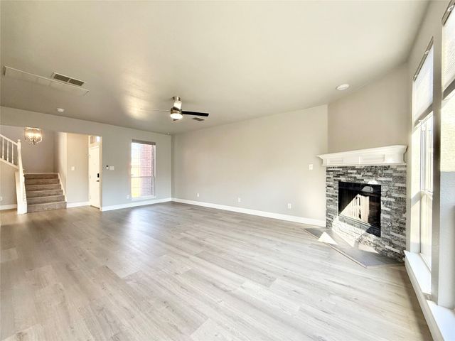 4916 Lodgepole Lane, Fort Worth, TX 76137