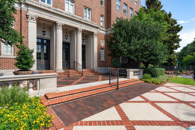 2250 Highland Ave S Apt 51, Birmingham, AL 35205