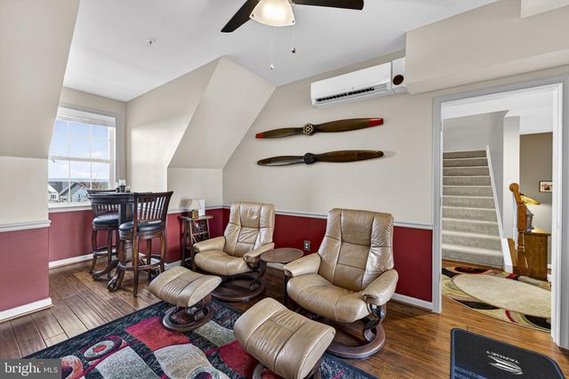 42553 SUNSET RIDGE SQ, Ashburn, VA 20148