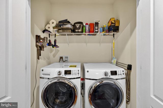 42553 SUNSET RIDGE SQ, Ashburn, VA 20148