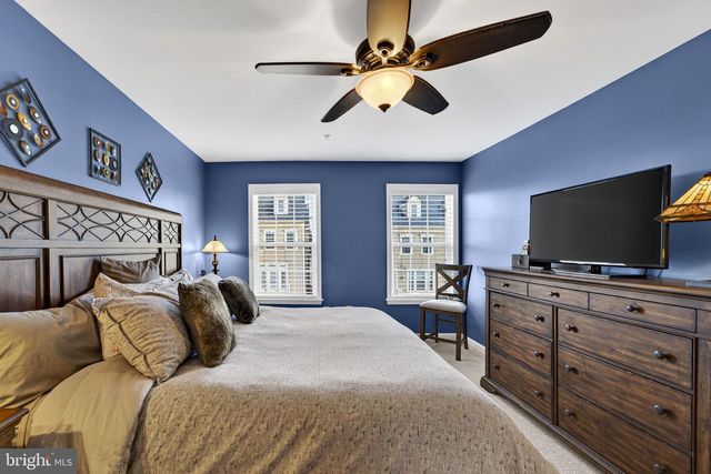 42553 SUNSET RIDGE SQ, Ashburn, VA 20148