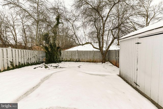 60 BENTON CT, Sterling, VA 20165