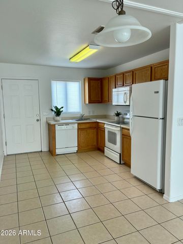 3940 N KIOHA Drive, Eloy, AZ 85131